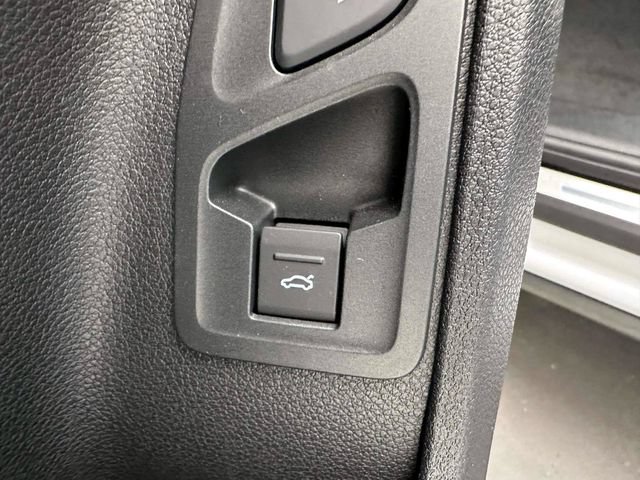 Used 2025 Audi Q3 2.0T Premium w/ Convenience Package AWD/4WD image 20
