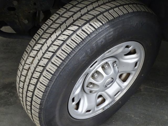 Used 2019 Nissan NV 2500 SV image 30