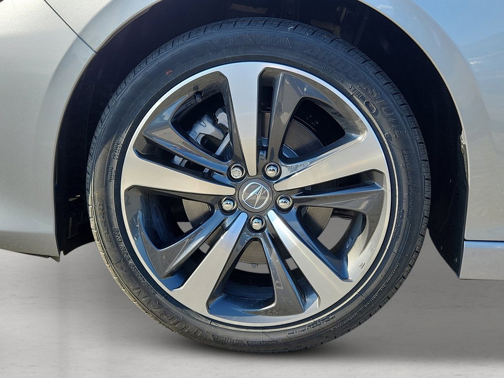 Used 2025 Acura TLX w/ Technology Package image 7