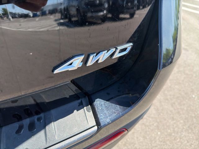 Certified 2023 Ford Explorer XLT w/ Equipment Group 202A AWD/4WD image 9