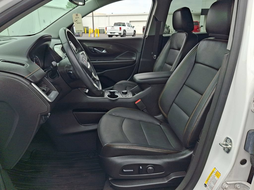 Used 2019 GMC Terrain SLT w/ Preferred Package AWD/4WD image 14
