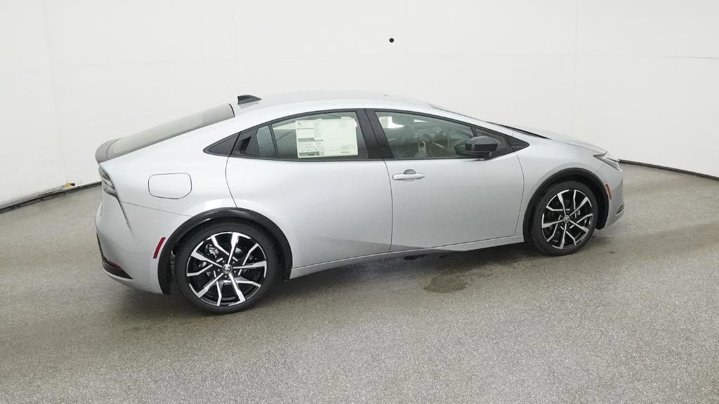 New 2026 Toyota Prius Plug-In Hybrid image 13