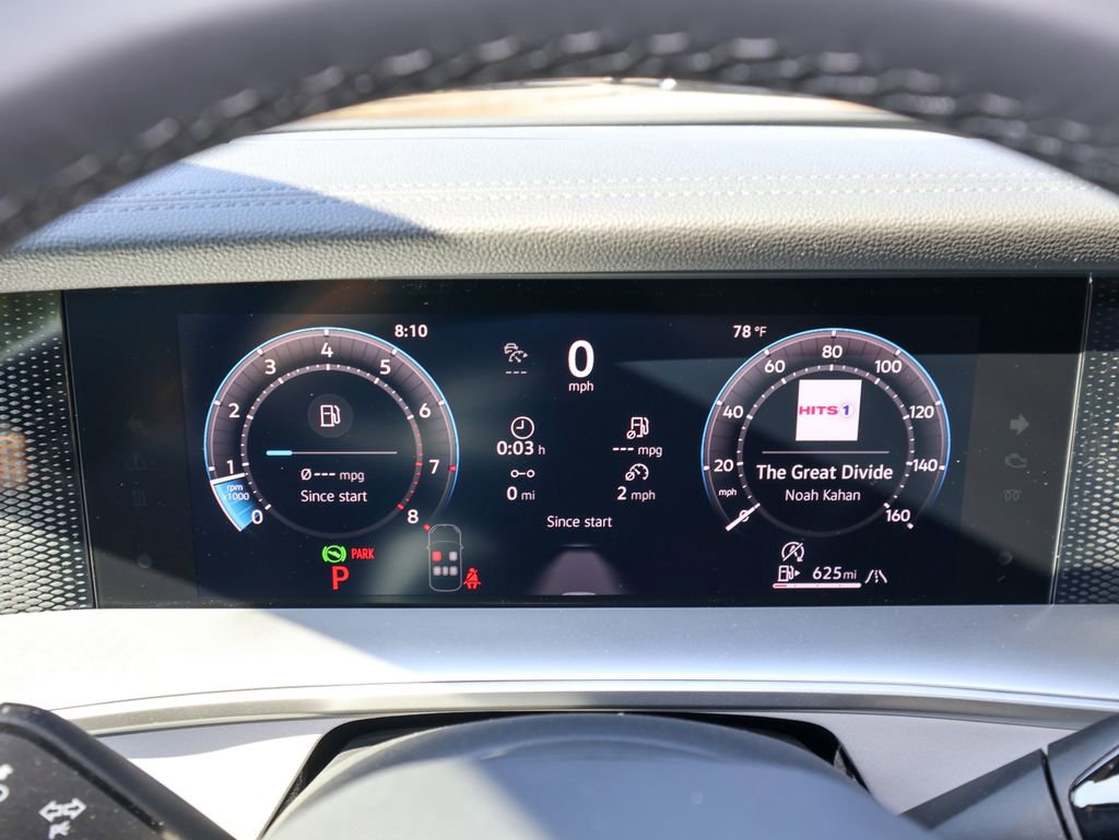 New 2026 Volkswagen Tiguan SE R-Line AWD/4WD image 22