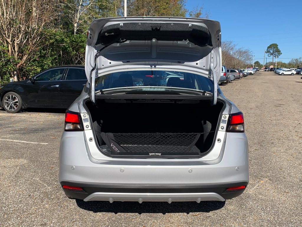 New 2025 Nissan Versa S image 4