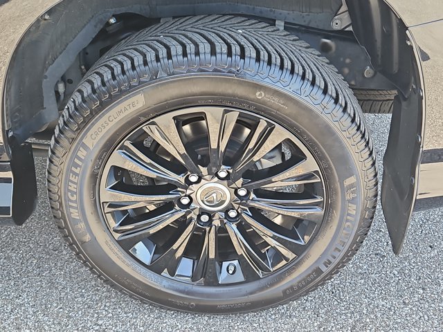 Used 2021 Lexus GX 460 Luxury w/ Accessory Package AWD/4WD image 6