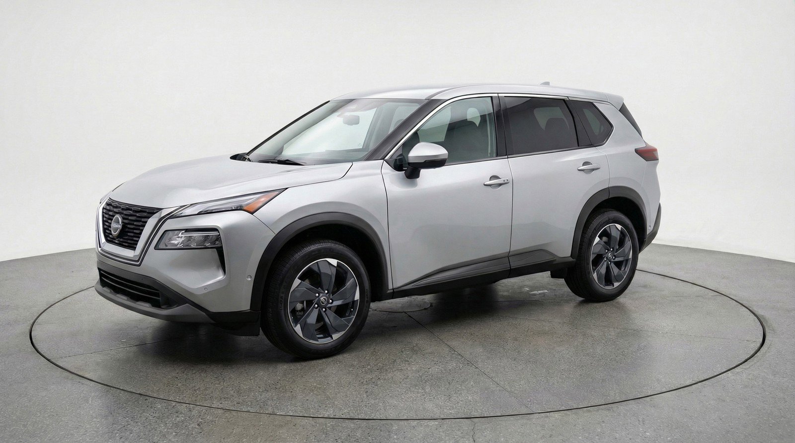 Used 2025 Nissan Rogue SV AWD/4WD image 3