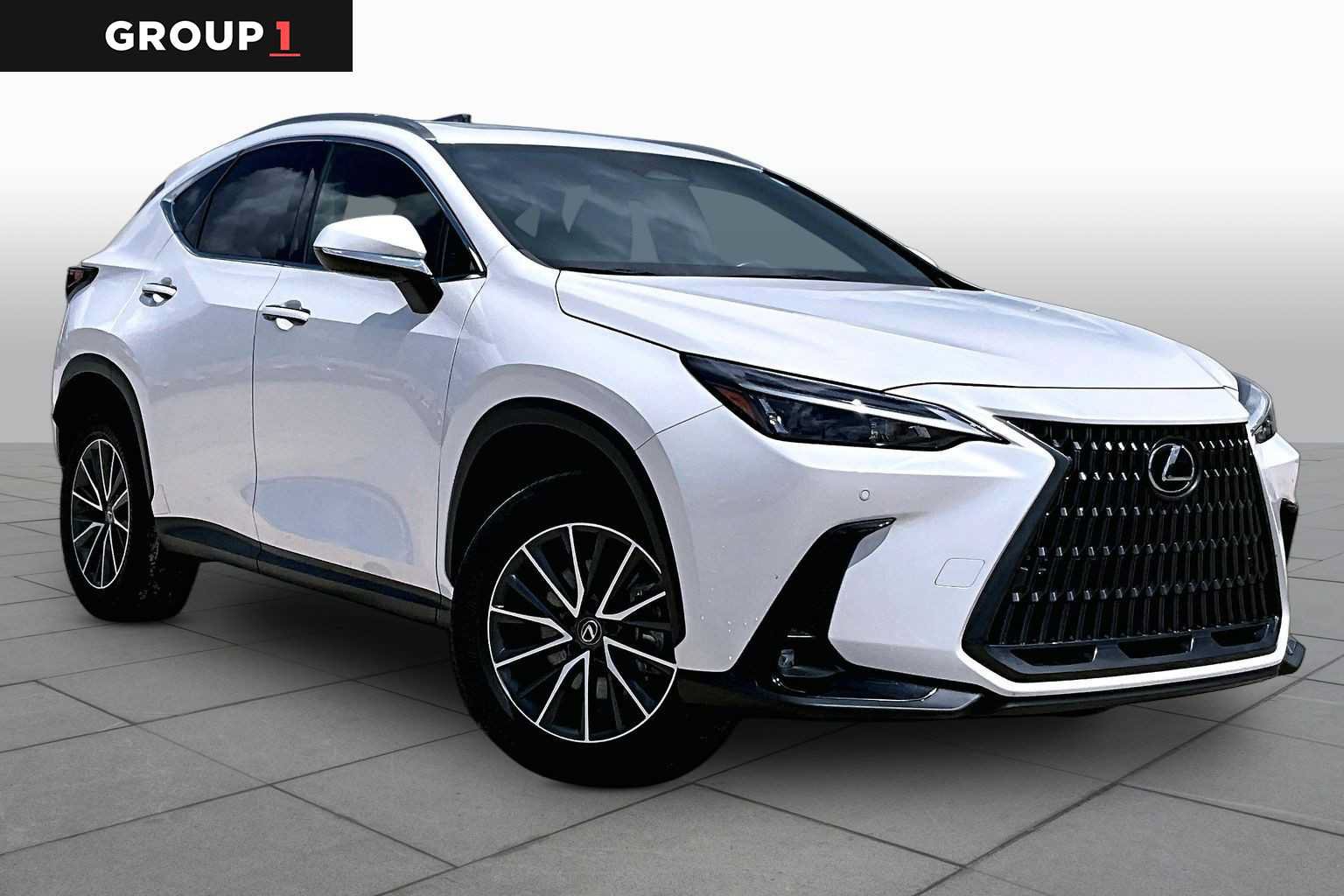 Used 2024 Lexus NX 250 FWD image 3