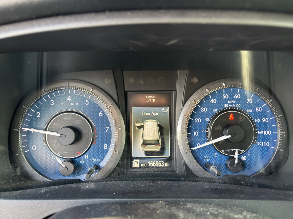 Used 2018 Toyota Sienna L FWD image 10