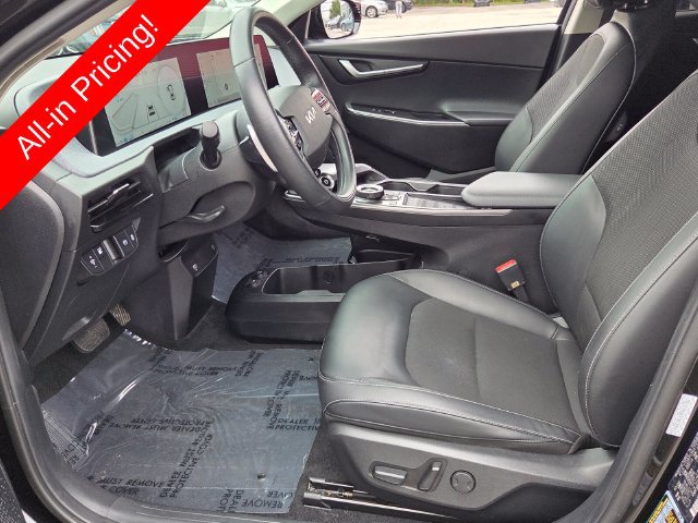 Used 2024 Kia EV6 Light RWD image 9