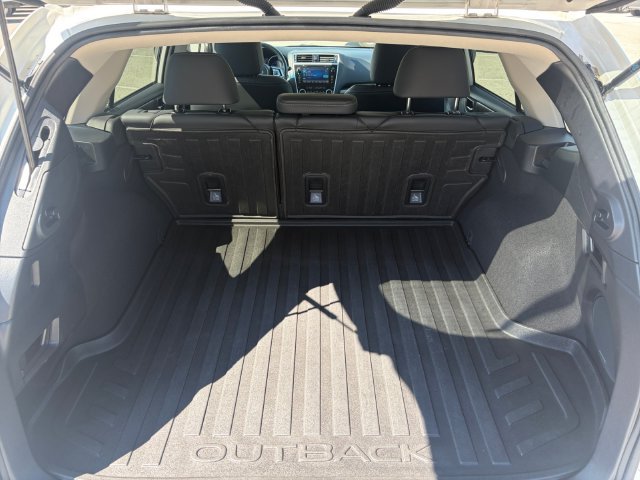 Used 2019 Subaru Outback 2.5i Limited AWD/4WD image 21
