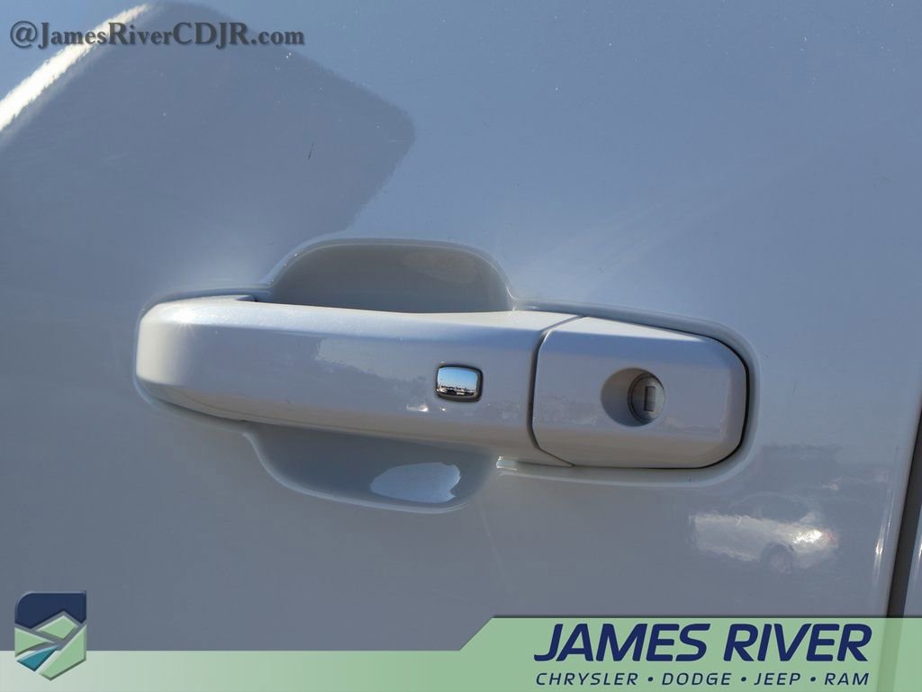 Used 2024 GMC Sierra 2500 SLE w/ SLE Convenience Package image 19