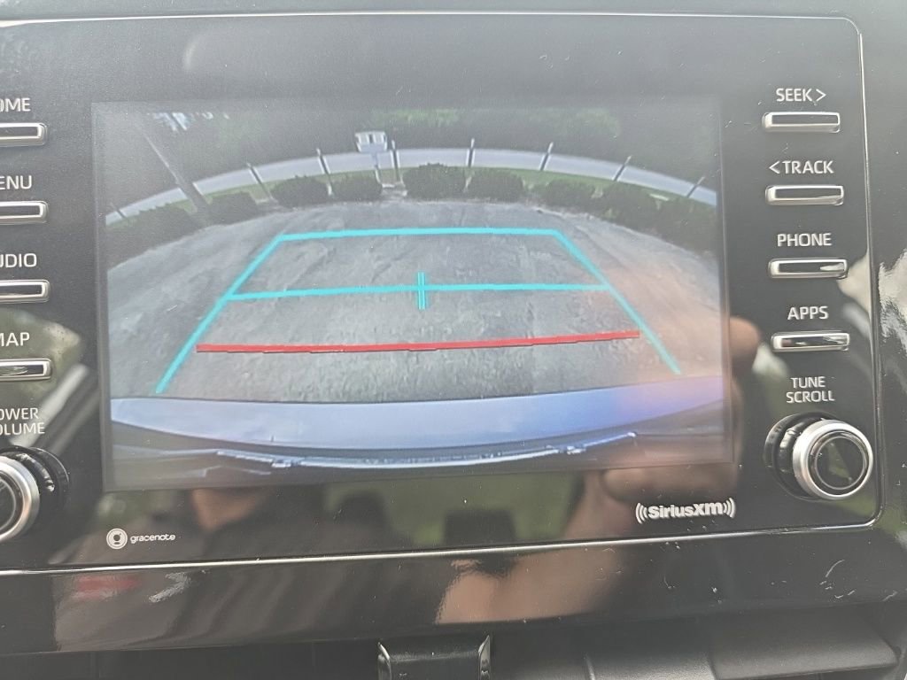 Used 2024 Toyota Camry SE image 31