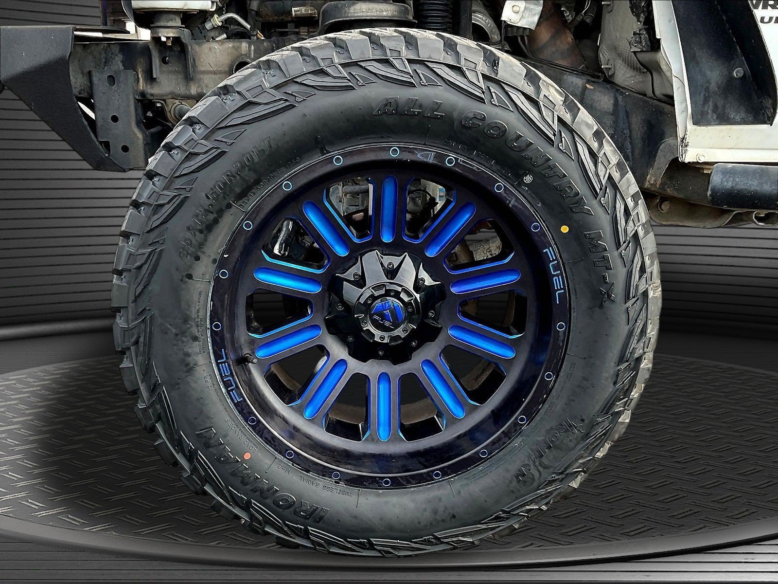 Used 2015 Jeep Wrangler Unlimited Rubicon w/ Dual Top Group AWD/4WD image 25