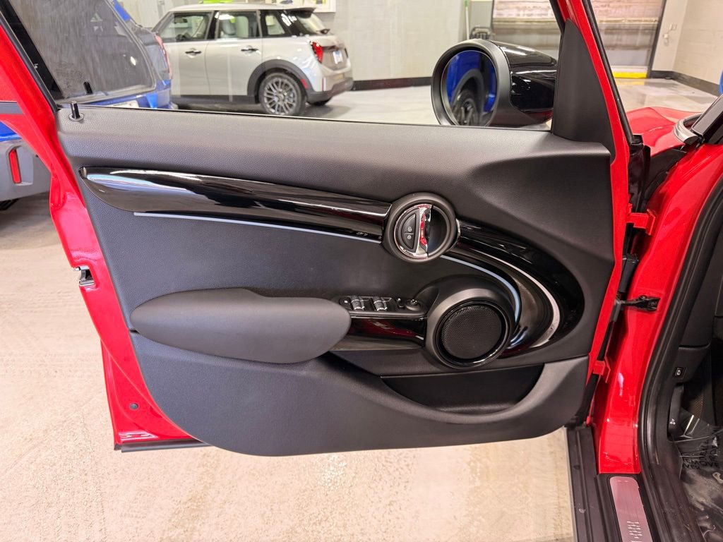 Certified 2023 MINI Cooper S image 10