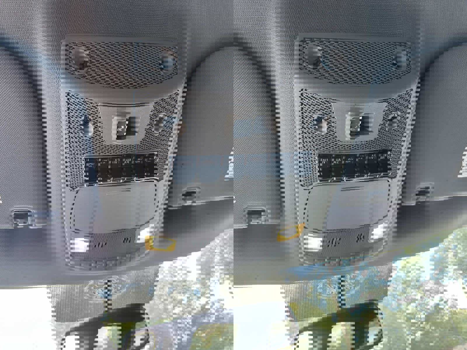 Used 2018 Ford F250 Lariat w/ Chrome Package image 32