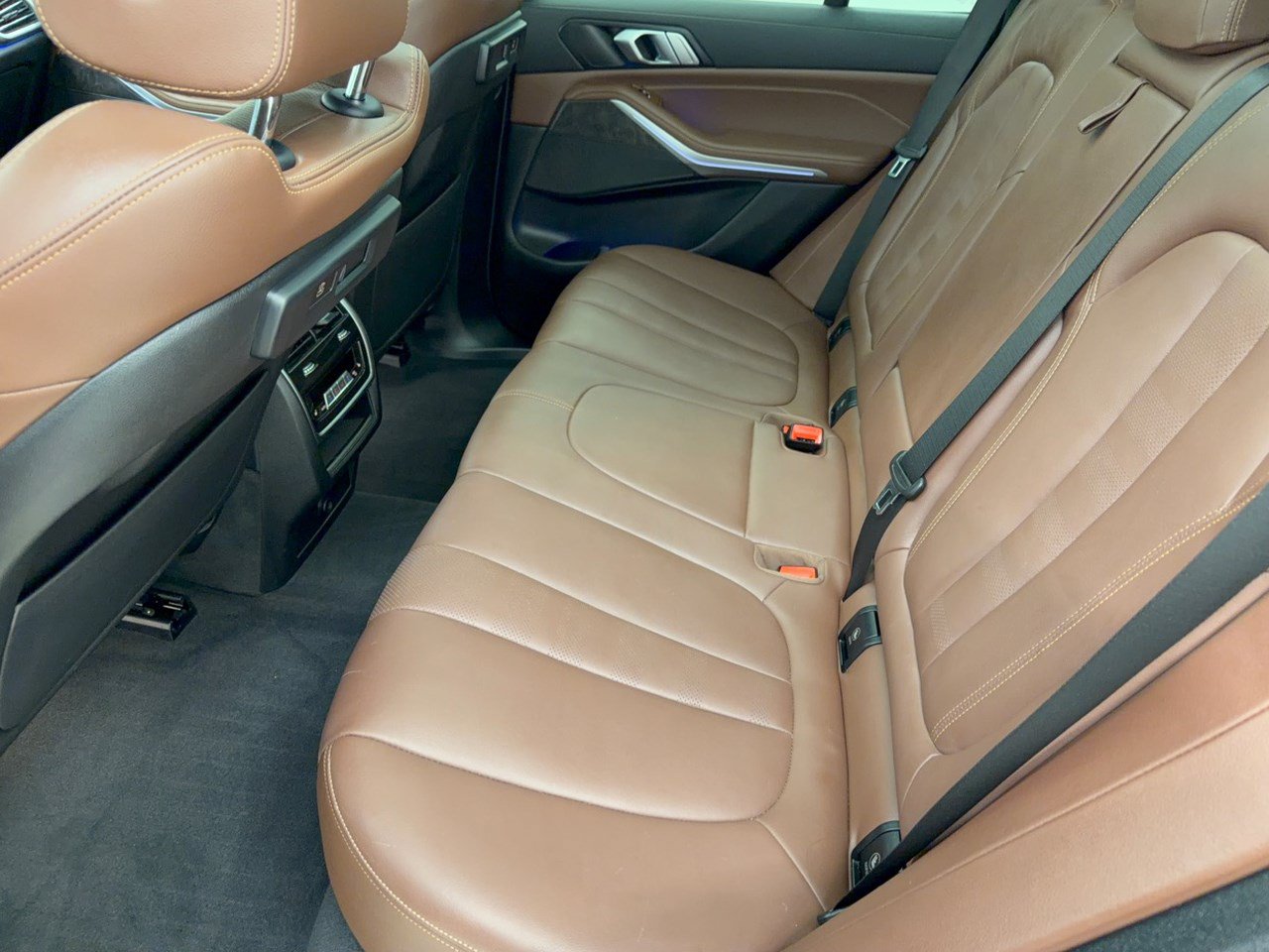 Used 2022 BMW X5 xDrive40i AWD/4WD image 25