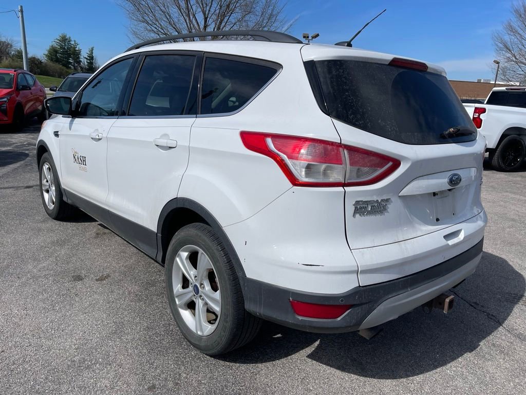 Used 2015 Ford Escape SE w/ Equipment Group 201A image 4