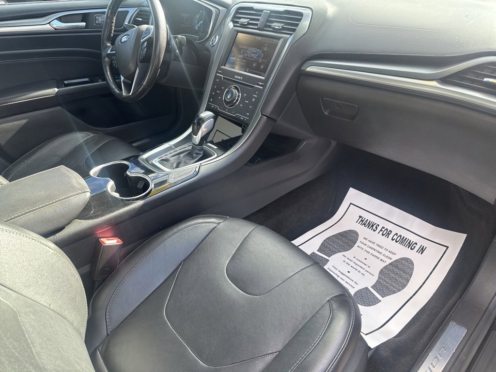 Used 2015 Ford Fusion Titanium image 37