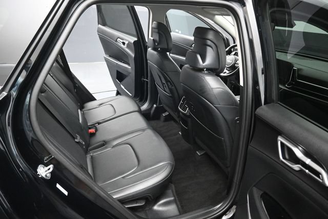 Used 2025 Kia Sportage EX FWD image 32