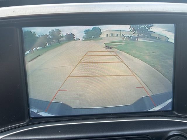 Used 2018 GMC Sierra 1500 SLT w/ SLT Premium Package image 17