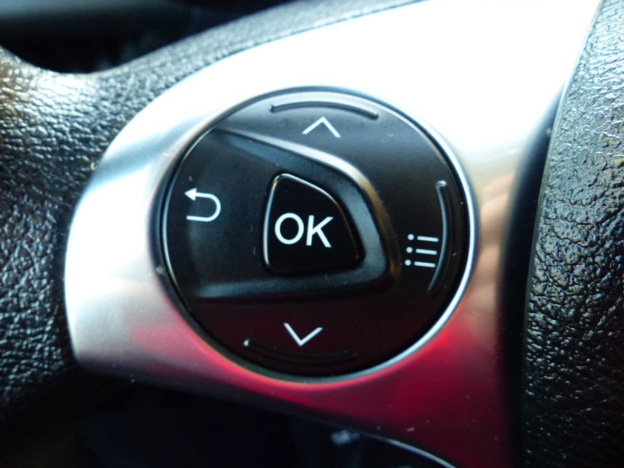 Used 2020 Ford Transit Connect XL image 24