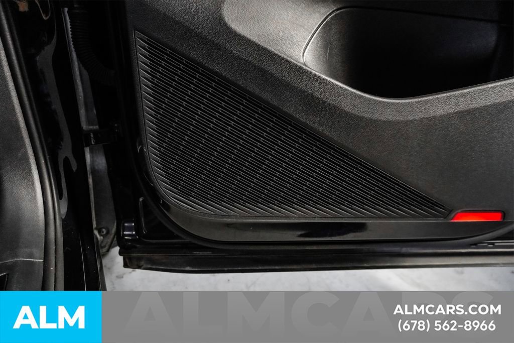 Used 2025 Volkswagen Atlas SE image 47