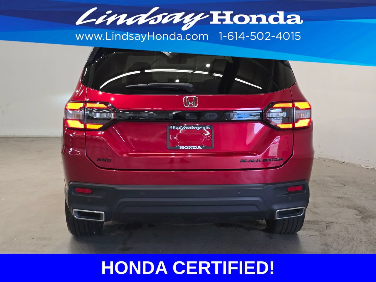 Certified 2025 Honda Pilot Black Edition image 5