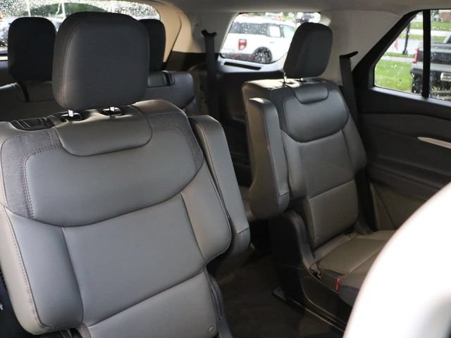New 2026 Ford Explorer Active w/ Active Comfort Package AWD/4WD image 14