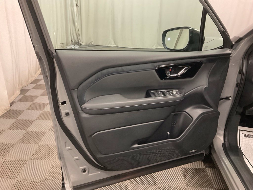 New 2026 Subaru Forester Limited AWD/4WD image 19