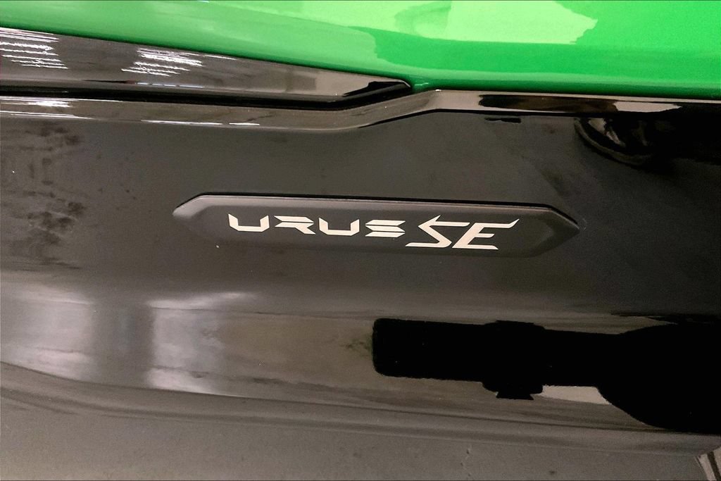 Used 2025 Lamborghini Urus SE AWD/4WD image 18