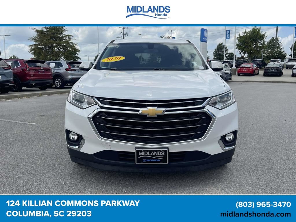 Used 2020 Chevrolet Traverse LT FWD image 2