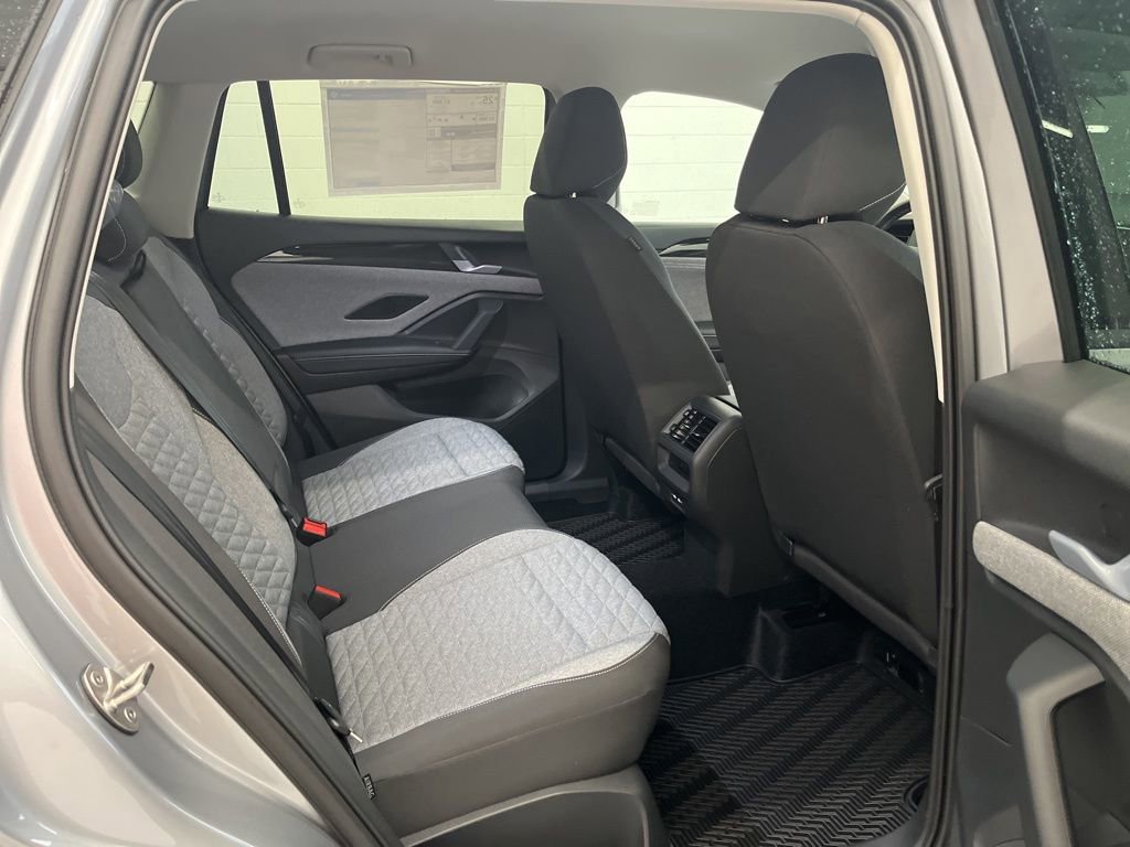 New 2026 Volkswagen Tiguan S AWD/4WD image 30