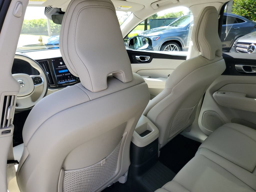 Certified 2024 Volvo XC60 T8 Plus w/ Protection Package Premier AWD/4WD image 12