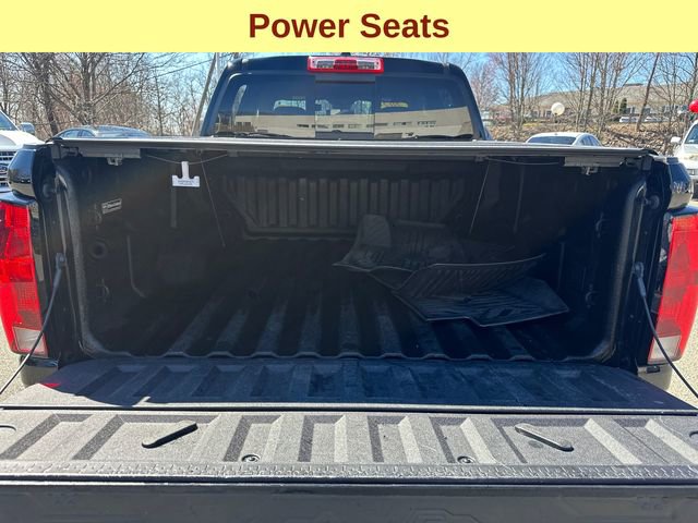 Used 2024 Chevrolet Colorado Trail Boss w/ Technology Package image 12