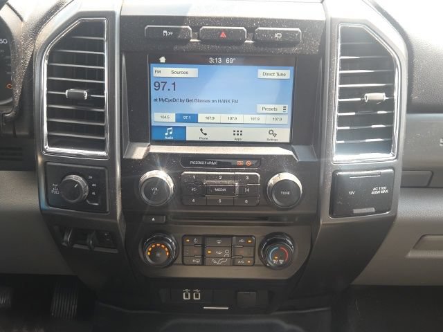 Used 2018 Ford F250 XLT w/ XLT Premium Package AWD/4WD image 25
