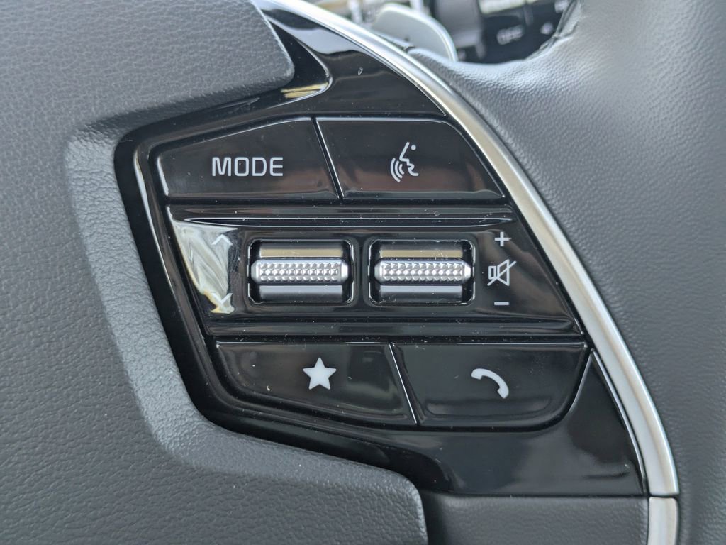 Used 2025 Kia Niro EX Touring image 27