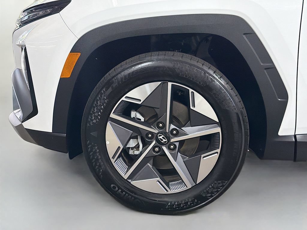 Used 2025 Hyundai Tucson SEL FWD image 33