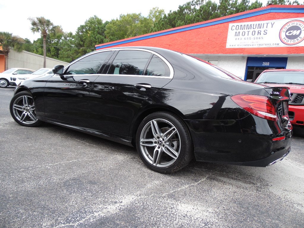 Used 2019 Mercedes-Benz E 300 image 4