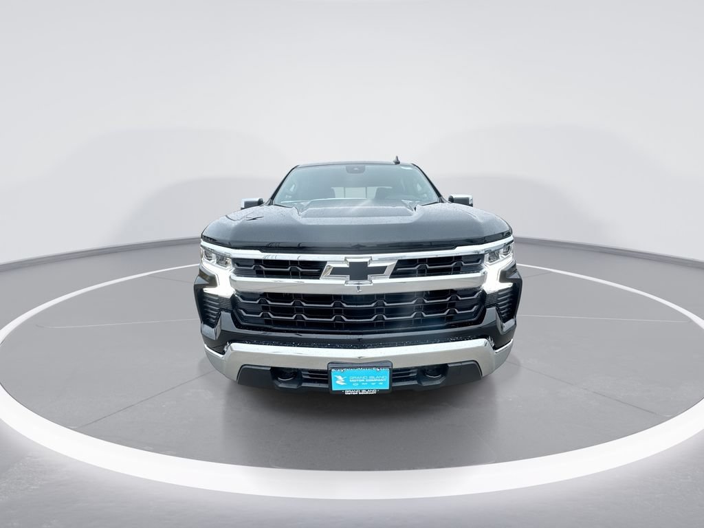 New 2026 Chevrolet Silverado 1500 LT w/ Z71 Off-Road Package AWD/4WD image 3