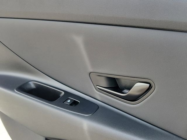 New 2026 Hyundai Elantra Sport FWD image 23