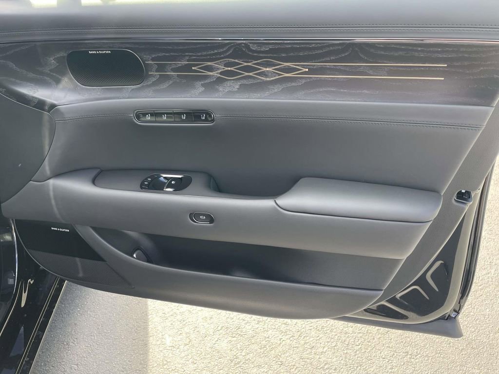 New 2026 Genesis G90 3.5T Prestige image 27