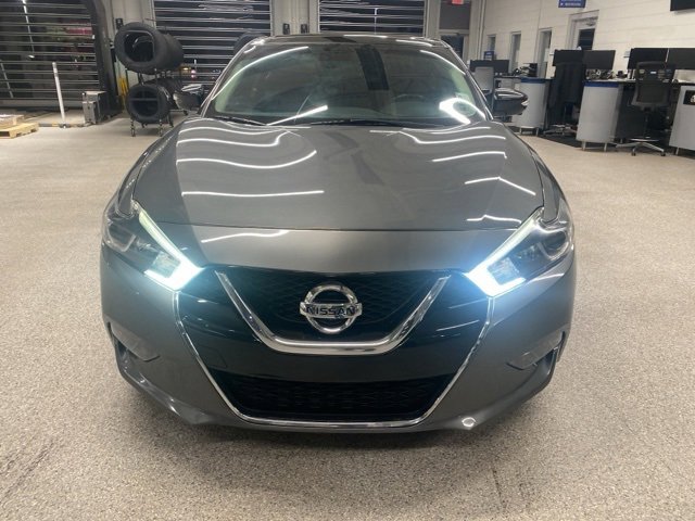 Used 2018 Nissan Maxima Platinum image 2