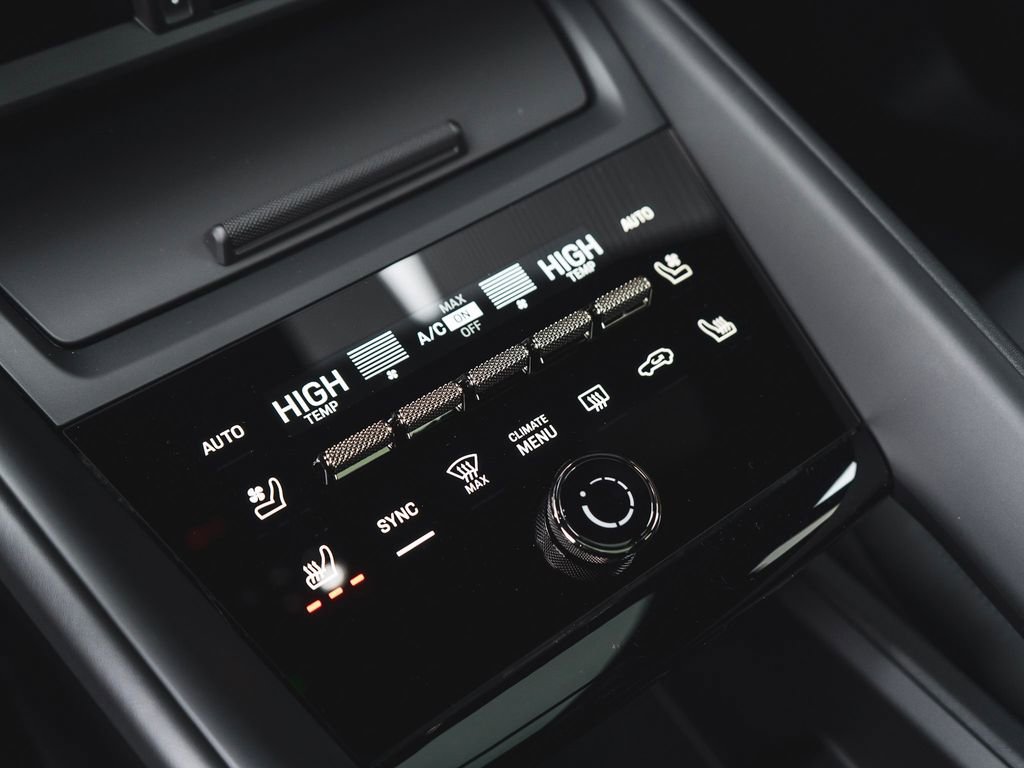 New 2025 Porsche Macan Turbo Electric image 26