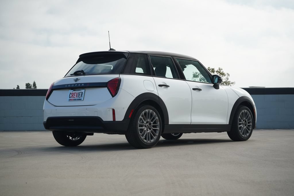 New 2026 MINI Cooper S FWD image 3