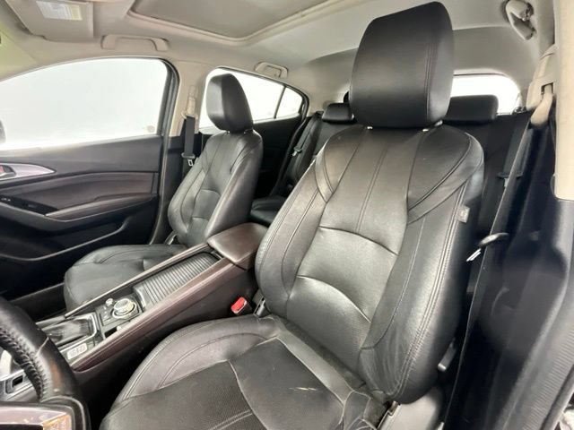 Used 2017 MAZDA MAZDA3 Grand Touring FWD image 7
