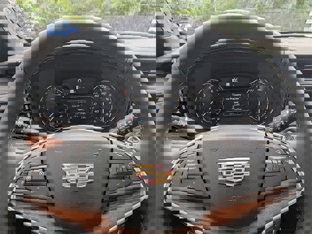 New 2025 Cadillac XT5 Premium Luxury w/ LPO, Floor Liner Package image 31