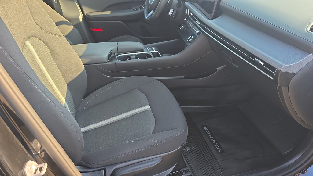 Certified 2026 Hyundai Sonata SEL FWD image 13