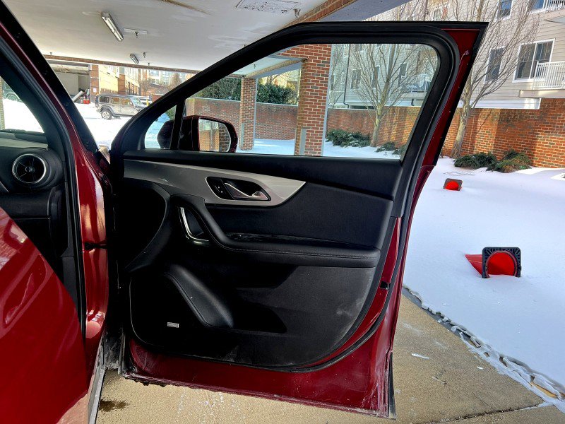 Used 2019 Chevrolet Blazer LT w/ Sun and Wheels Package image 13