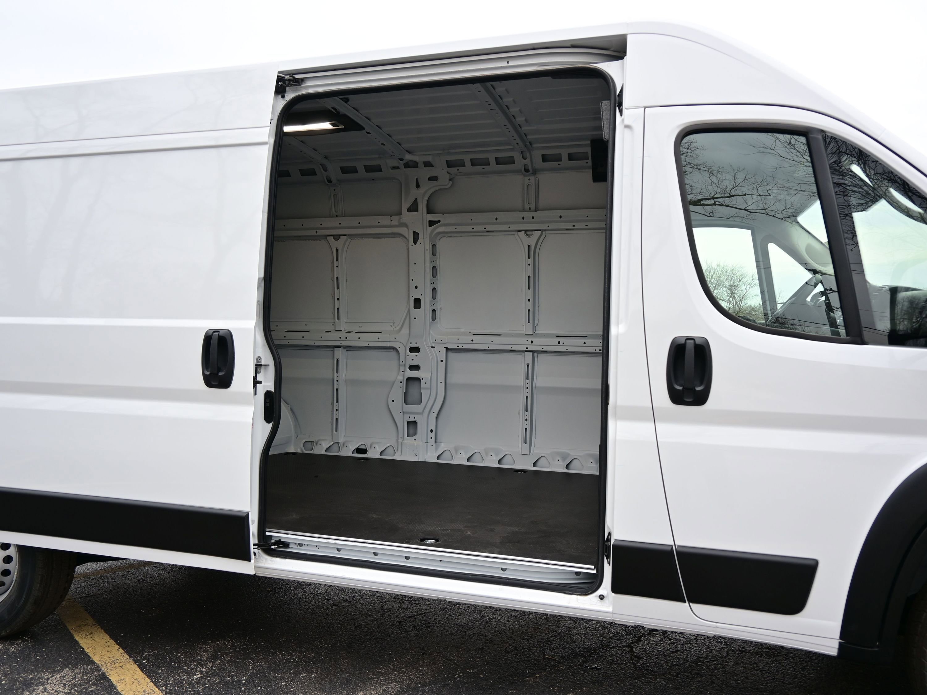New 2025 RAM ProMaster 2500 w/ Cold Weather Group FWD image 11