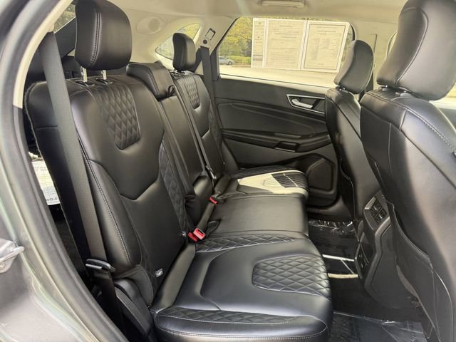 Used 2024 Ford Edge Titanium AWD/4WD image 25